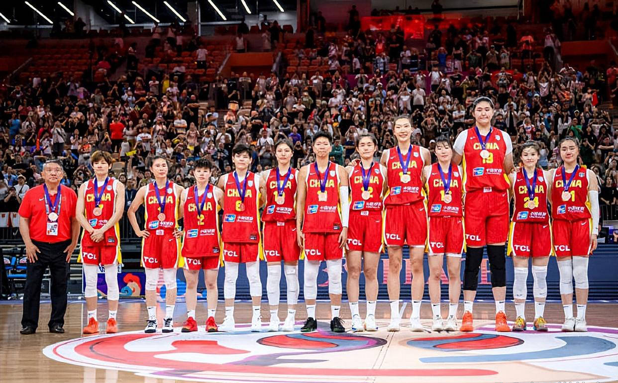 新澳天天開獎資料大全第1052期，全面解析與預(yù)測，新澳第1052期開獎資料解析與預(yù)測大全